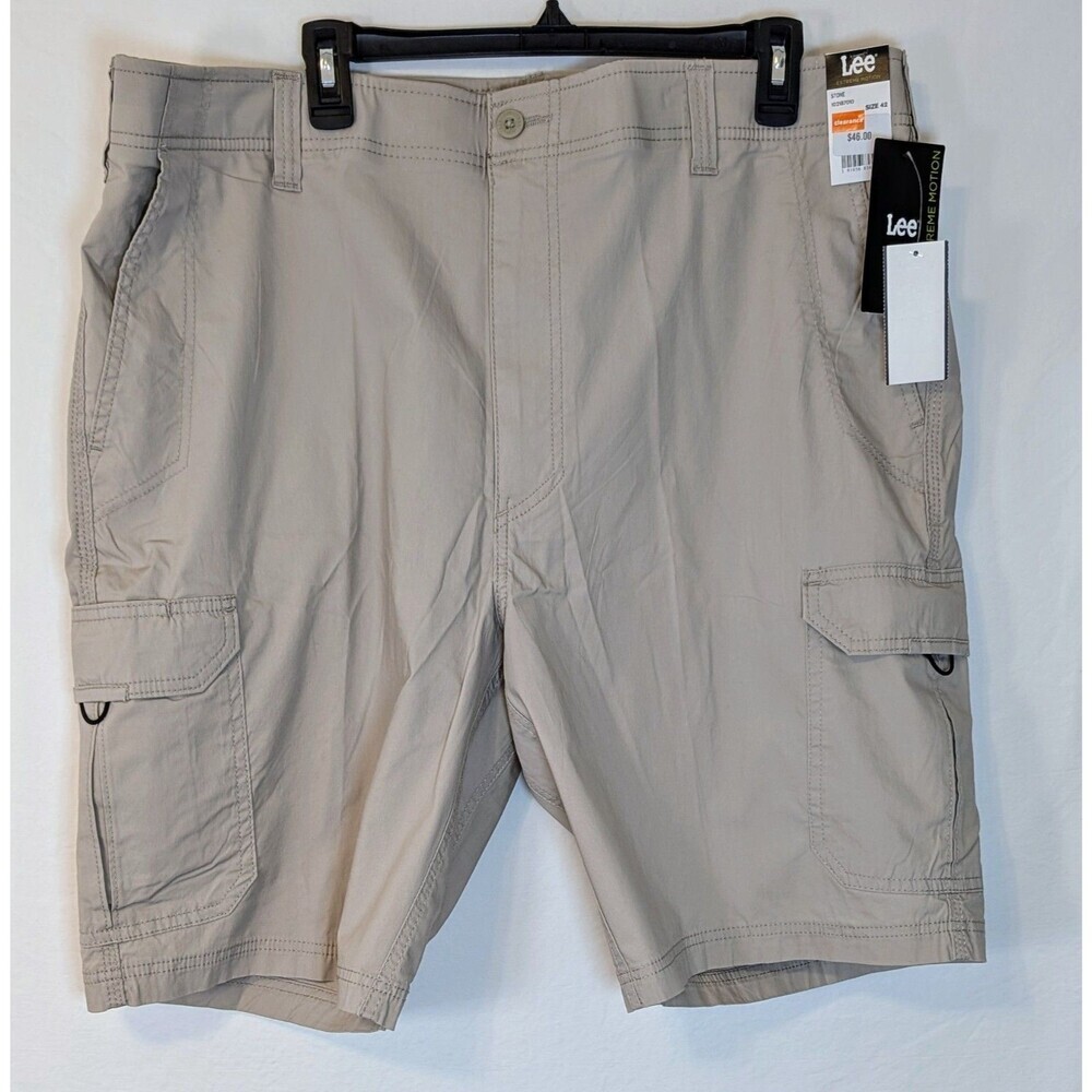 Lee Extreme Motion Men's Cargo Shorts Size 42 Gray Performance Series Stretch